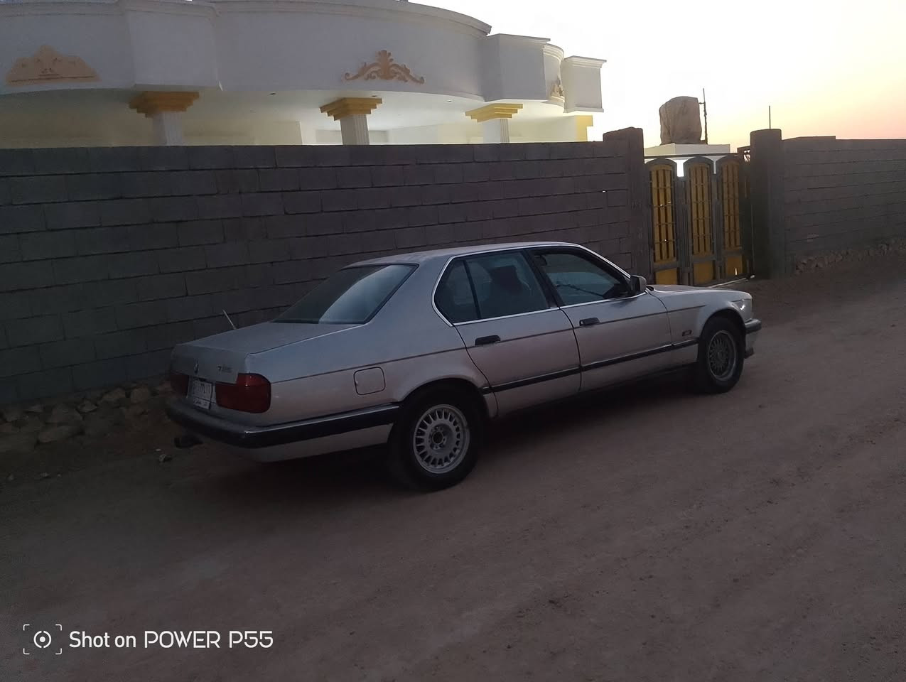 لا توجد تفاصيل

نص مكتوب في الصور:
- Shot on POWER P55