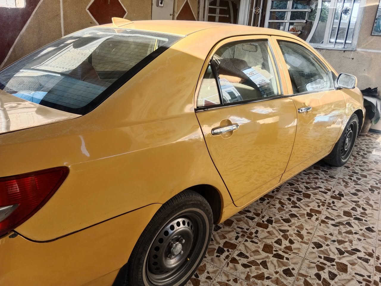BYD F3 للبيع رقم بغداد بسمي مكينة وكير
هزة ما صاقطة تايرات صدر تبريد شرط الة ثلج رقم نكليزي عنوان بغداد الصلاح شارع الجزيرة السعر 45 وبيهة مجال للطيبين ***********
