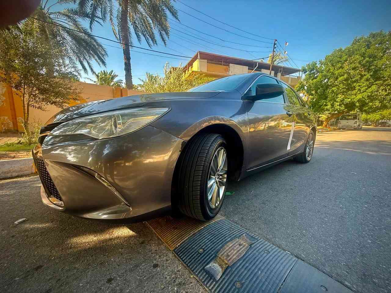 🚘 للبيع كامري 2016 وارد أمريكي 🇺🇸

السيارة مرتبة وجاهزة، وما تحتاج أي صرف 👍

🔹 مكينة 2500 وتسحك أي نوع بانزين
🔹 الكير كفالة
🔹 التبريد جديد وثلج ❄️
🔹 بيها نظام ECO لتقليل صرف الوقود
🔹 شفتات ستيرن على
🔹 الداخلية جلد، مطعّمة بشموا — غرفة جديدة جداً
🔹 باتري جديد داخل الضمان
🔹 تخم تاير جديد 🛞
🔹 السيارة جاهزة للاستخدام بدون اي مصرف 

 سياره رقم واسط باسمي  شرط تحويل رقم انكليزي جديد

🛠️ بالنسبة للضربة:
السيارة مكفولة من ناحية الشاصي والبدن والمعجون، شرط الفحص 
اصبع بيه ب جاملغ الايمن فقط و معدل بارد 
وصور بكافه التفاصيل 

🎨 بيها البخات الجمالية نتيجة الجراد، وشرط الفحص 
بـ١٣٨ و بيه مجال 
مكان السياره واسط / صويره
***********
