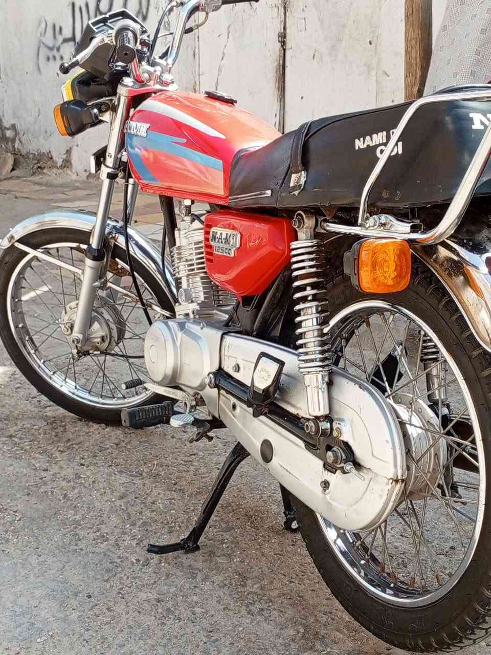 دراجه البيع شلامج اصل بدون وراق كلك كلك مفتوحه فط سعر 675ويه مجال ستفسار ع رقم*********** مكان مجر الكبير
