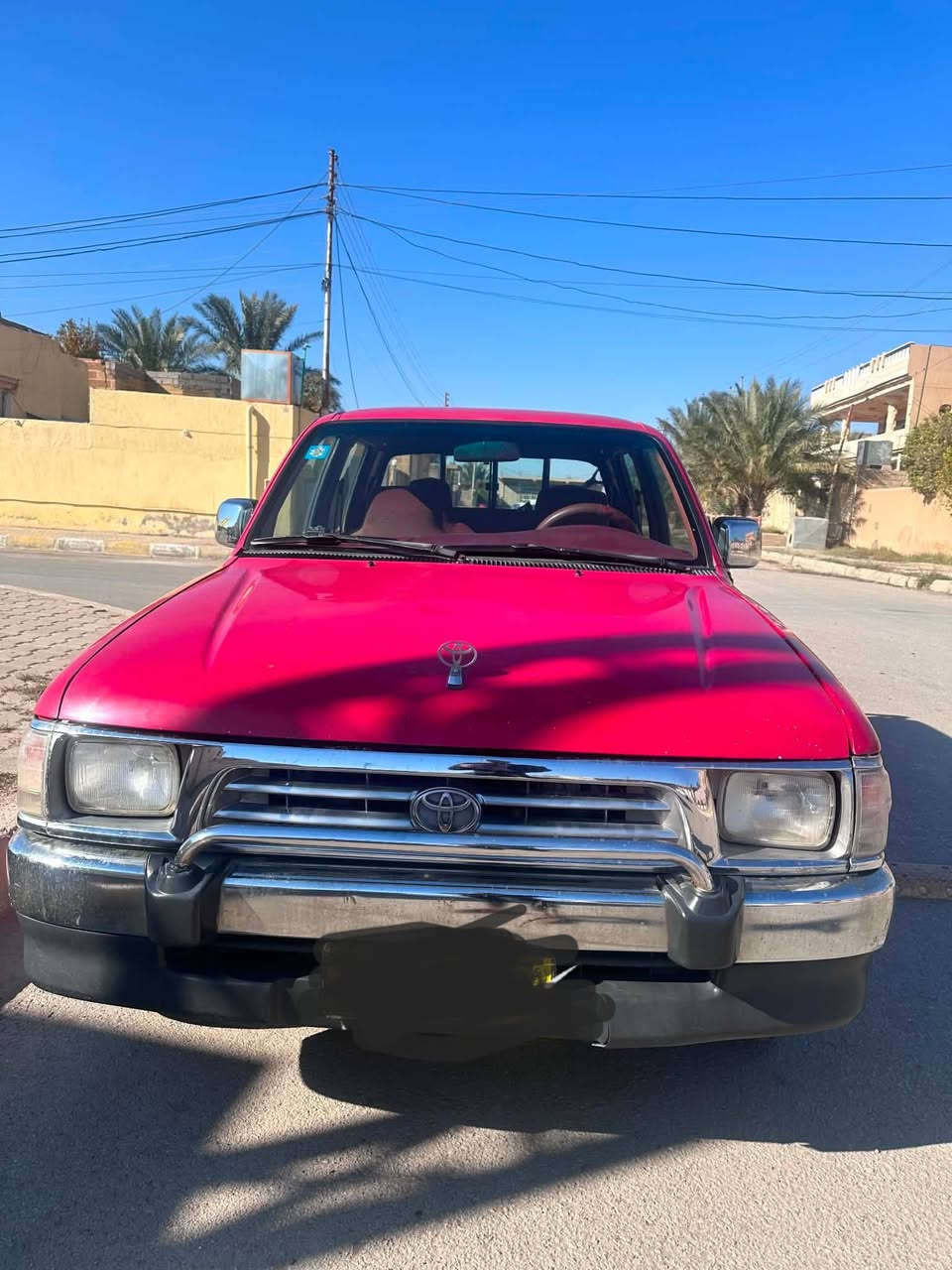 السلام عليكم للبيع  بيكم تويوتا موديل  2000 رقم انبار  انكليزي ***********
