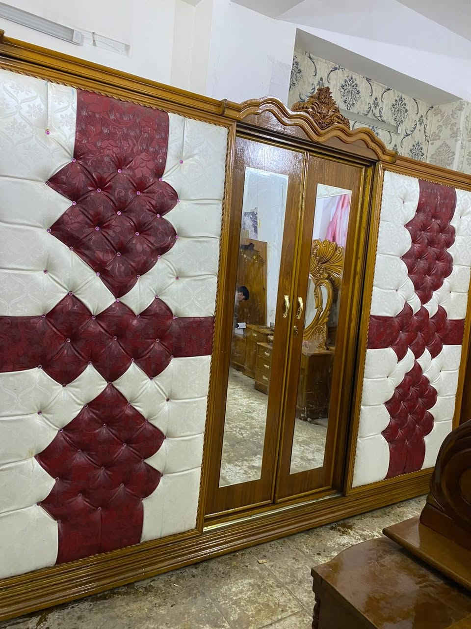 غرفه 6 باب ملحق صاج داخل وخارج ضهر جرجوبه شغل درجه اولى مستعمل موديل نقش زان مصرى سلايت بغداد الأمين الثانية ***********
