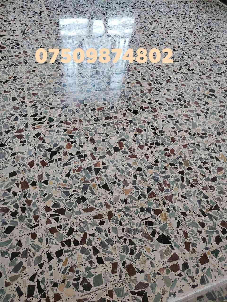 السلام عليكم
🔴تلميع البورسلين والكاشي والمرمر ... 
🔴جلي كراج او بيت او عمارات مواقع عامه... 
🔴جلي وتلميع البايات الدرج آيضآ.... 
🔴الكاشي  والمرمر والبورسلين.... 
***********وتساب

نص مكتوب في الصور:
- ***********