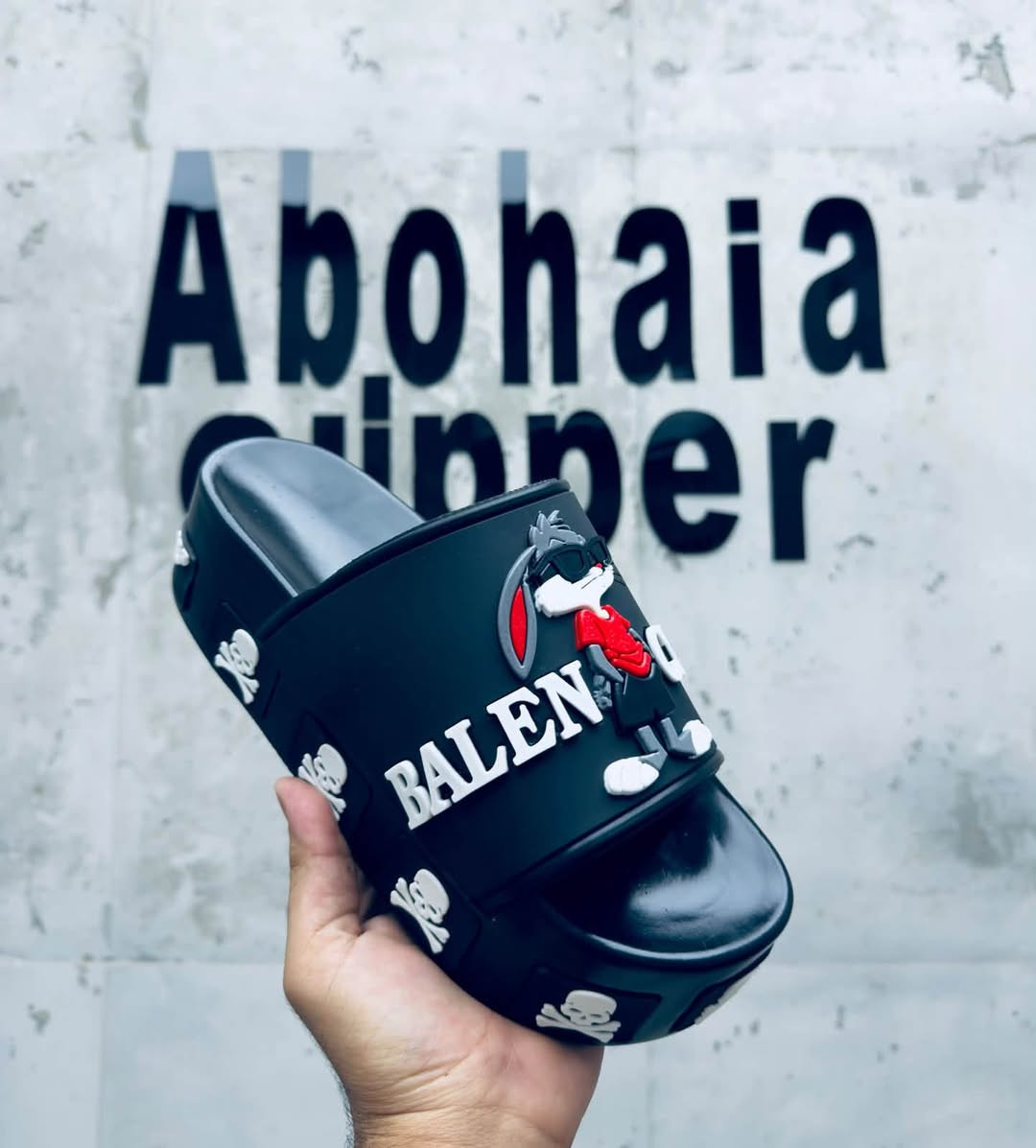 متوفر جمله ومفرد الحجز واتساب ***********

نص مكتوب في الصور:
- Abohaia slipper
- Abohaia stopper