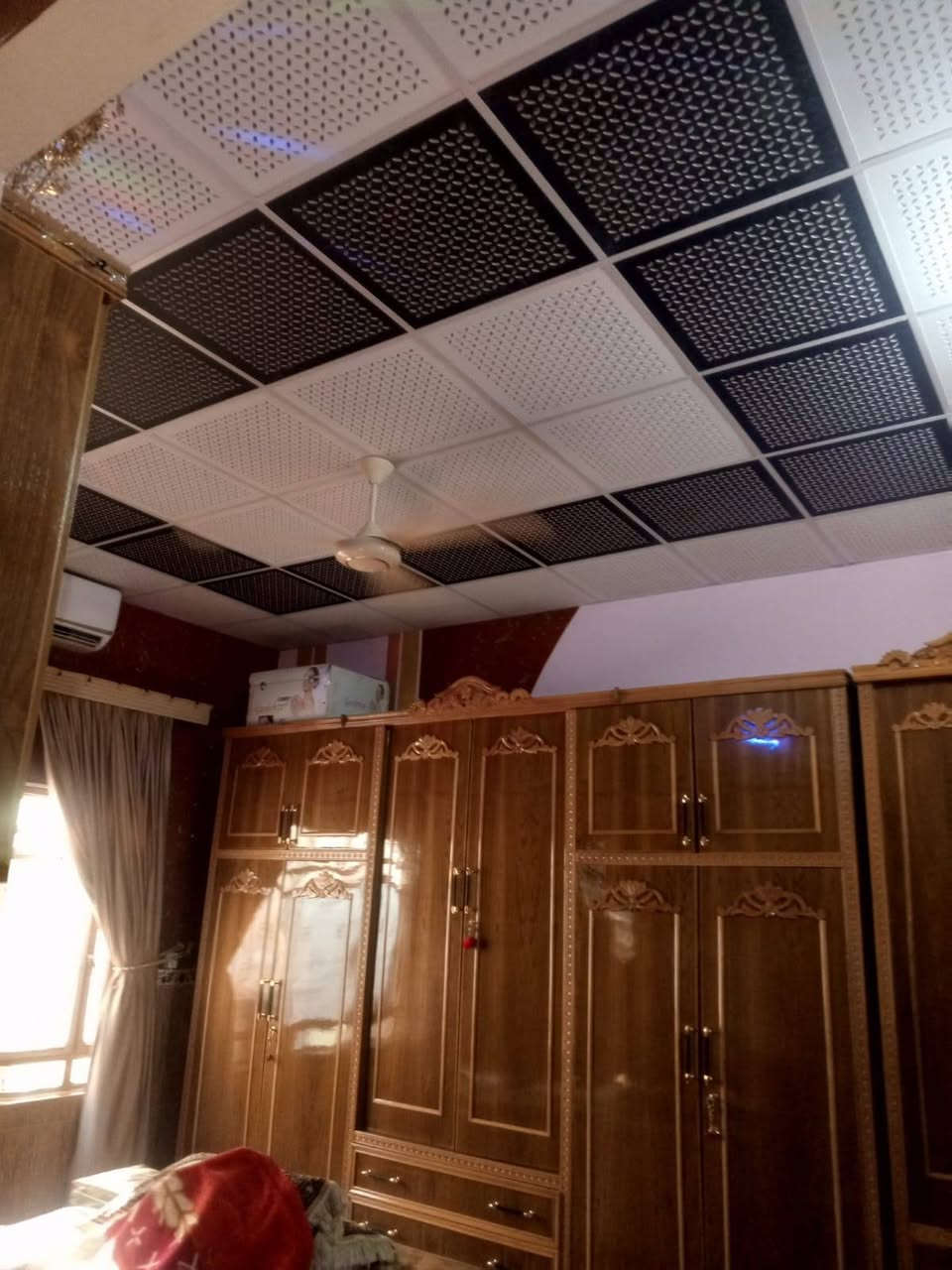 السلام عليكم مكلف بل نشر بيت للبيع بيجي قريه جديدة قرب جامع ابو زهيه المساحه 450 متر بيت حديث ماتصرف عليه كلشي البيت زراعي السعر 65 يرهم مقدما زينه وبشهر 500   رقم الهاتف ***********
