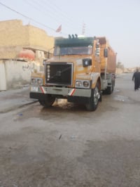 شاحنة • فقط رقم