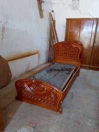 جرابي نفر • مستعمل • بلوك اسود ١٨ملم