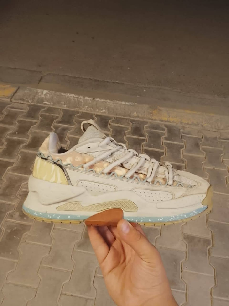 🔥🔥🔥🔥مجموعتنا الجديده
 أحذيه رياضيه مرنه بالتدريب مريحة للقدم 🔥👟👟
متوفره بأسعار  رائعه سعر الحذاء 23 مع التوصيل توصيل بغداد 3500 محافظات 4500

للتواصل واتس اب ***********
