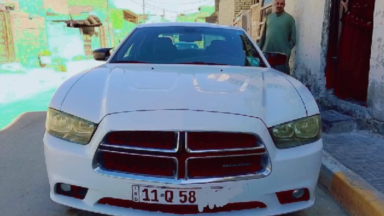 السلام عليكم سياره جارجر للبيع او مراوس موديل 2011  السياره كفاله من الضربه والتبديل  فقط صبغ عام السعر 120 وبيهه مجال ***********
