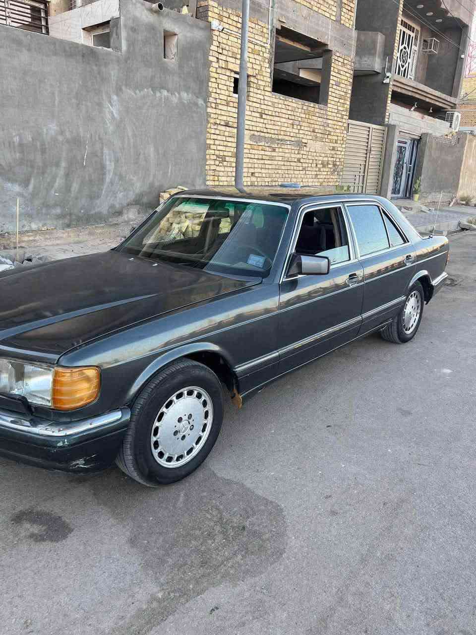سلام عليكم  مارسدس رئاسي جانبو 300 مديل ٩١ كراسي كهربائي كربائياته كله شغاله  . صدر امامي خلفي جديد خير من لله رقم جديد انكليزي سنويه 31 تبريد ثلج منظومه كله جديده  شغال اربعه جام كهربائي بلادي كير وكينه  VVT-I 3000كفاله من التنقيص وتبخير شرط مشلعه معدل  دشبول كله شغال رون كلو متر بنزين كيج حماره السعر 44 وبي مجال ***********
