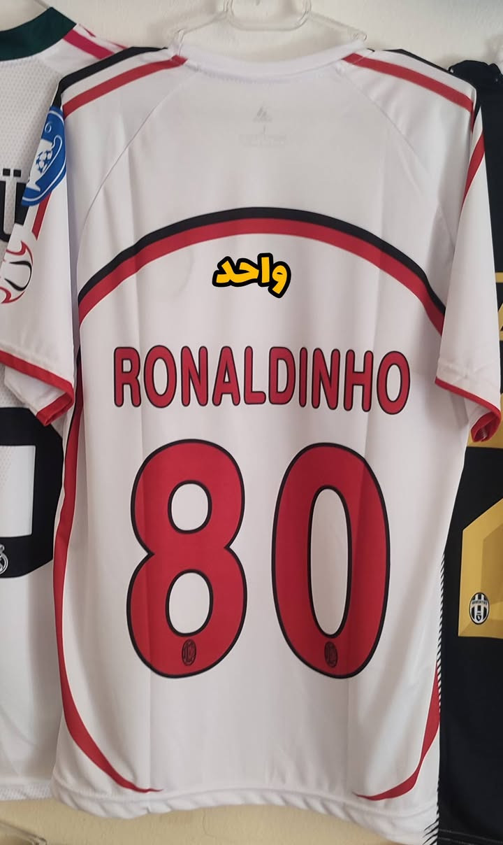 شلعه تصفيه 🔴🔴
عدد 44 قطعة بسعر 165 مع التوصيل قفل
القطع جديده .. تجي فقط دريس بدون شورت
تطلع عليك القطعه ب 4 واكو قطع حاسبهن مجاني
الي يريدهن يراسل واتساب والسعر قفل لحد يجي ويكسر بل سعر..
الحجز واتساب ***********

نص مكتوب في الصور:
- 2 عدد
- عدد 4
- واحد
- عدد 2
- 5 عدد