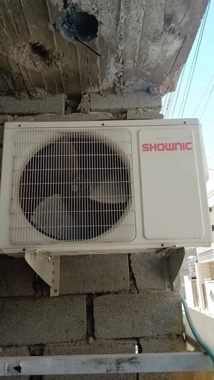 سبلت شونك طن واحد يسحب 6امبير شغال ونظيف مابي اي نقص للبيع سعر 175 بغداد البياع *********** بغداد, العراق
