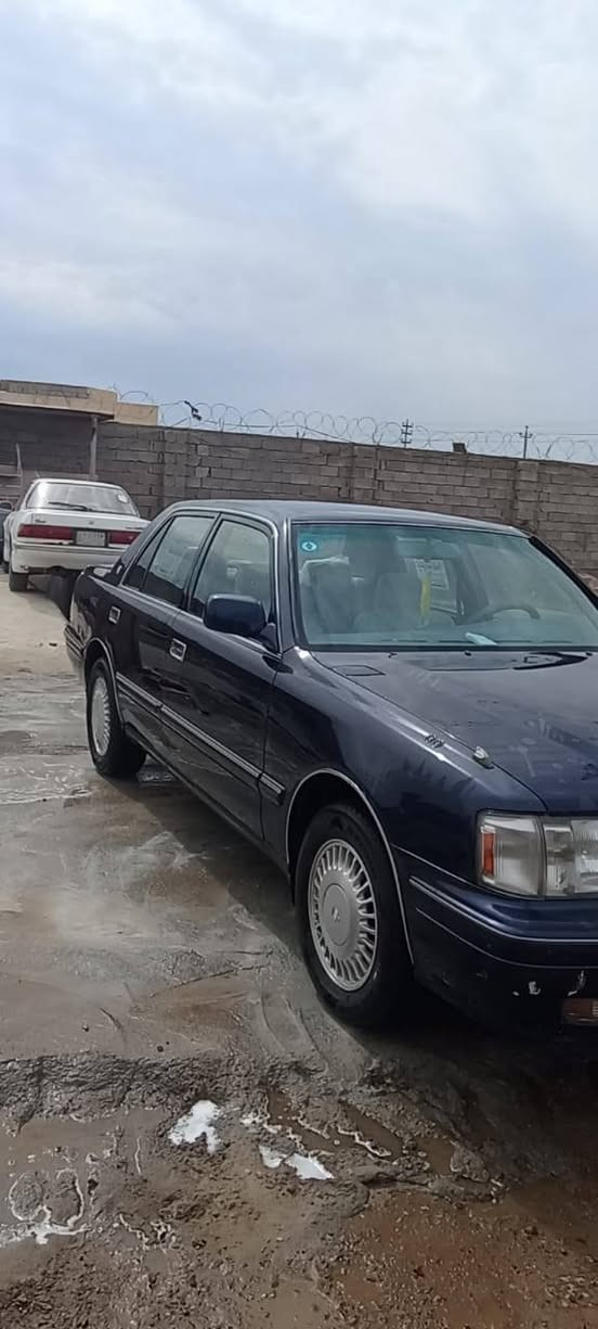 لسلام عليكم رأس ثور موديل 2000 رقم انكليزي سنويه 29 بسمي مكفولة ضربة وكصه ونقل.تبريد سبلت كشنات ستيرن كهرباء.سعر 105. العنوان بصرة الشعيبة ***********
