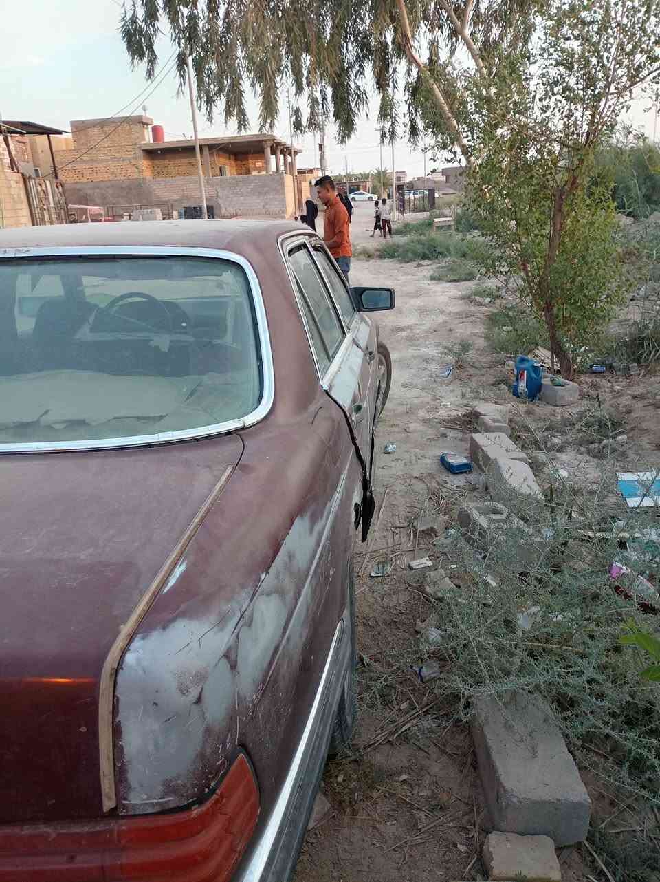مرسدس راسي البيع محرك لا تنقيص ولا تبخير راعيه البسمه متوفي بيع كوم حديد مكفوله من العشار الاستفسار الاتصال عرقم ***********
