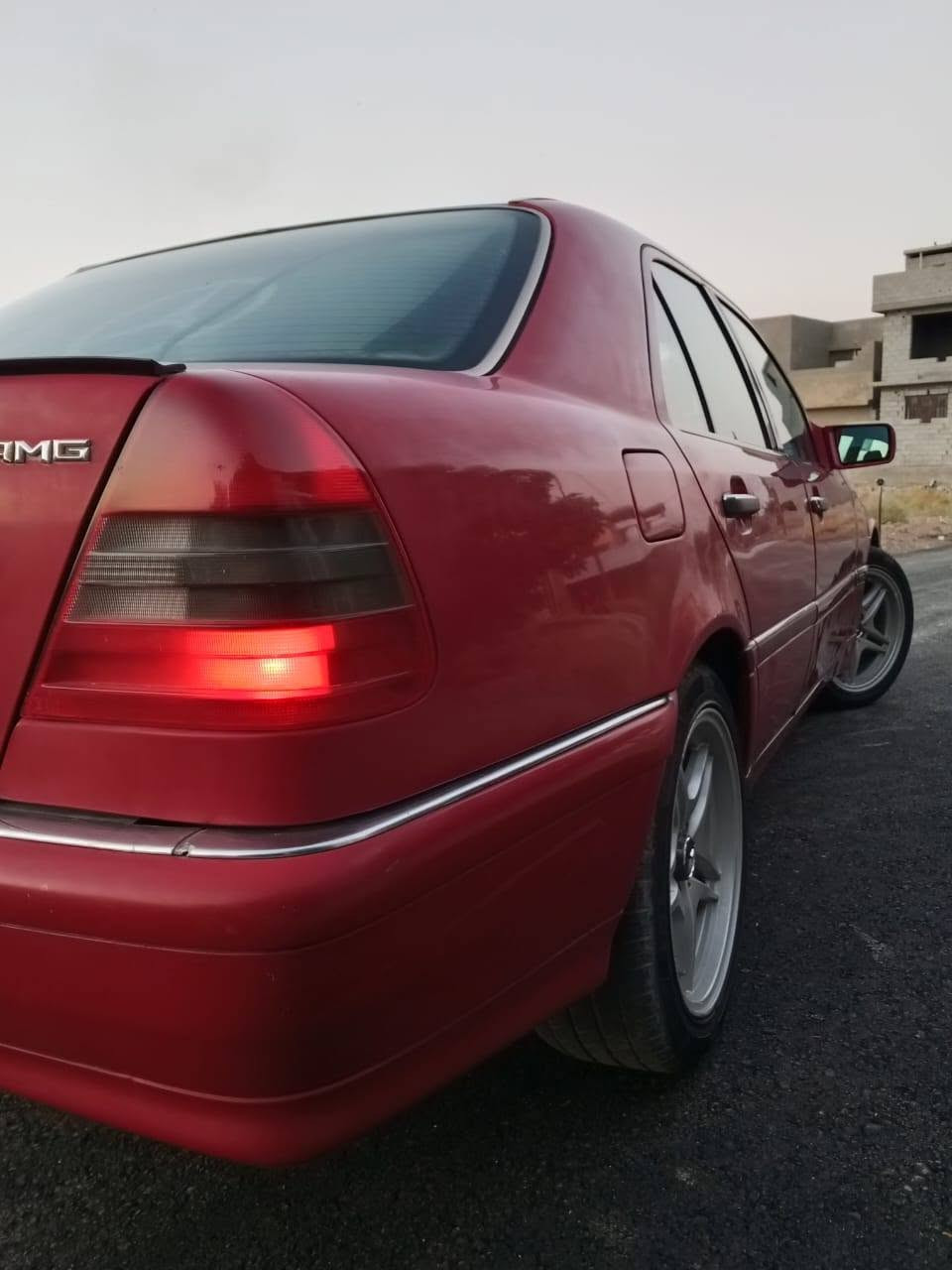 السلام عليكم مارسيدس بيبي شبح موديل 95رقم أربيل سنويه ورقم جديد مصبوغه حزام للجَماليه  سعرها 50 ورقه مكان السياره بغداد اتصال ع رقم الهاتف ***********
