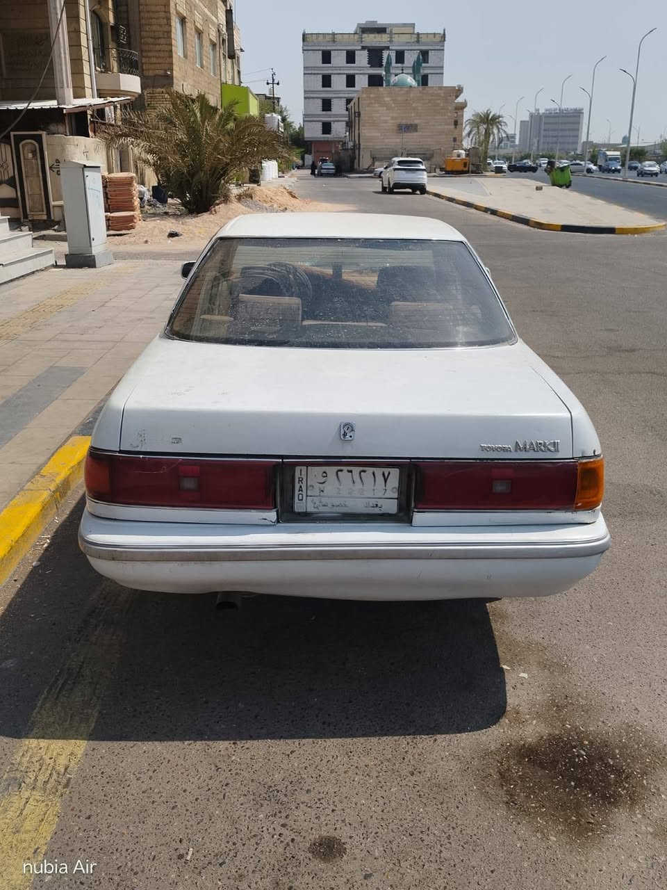 السلام عليكم مارك كصيف السياره نظيفه محرك كير خير الله سياره مكفوله من العيب الشرعي سياره رقمها بغداد مكانها بصره ابو الوكاله بصره سنويه منتهيه من 2019 السياره ب 30 وبيها مجال كوم حديد السياره بحي المدراء ***********
