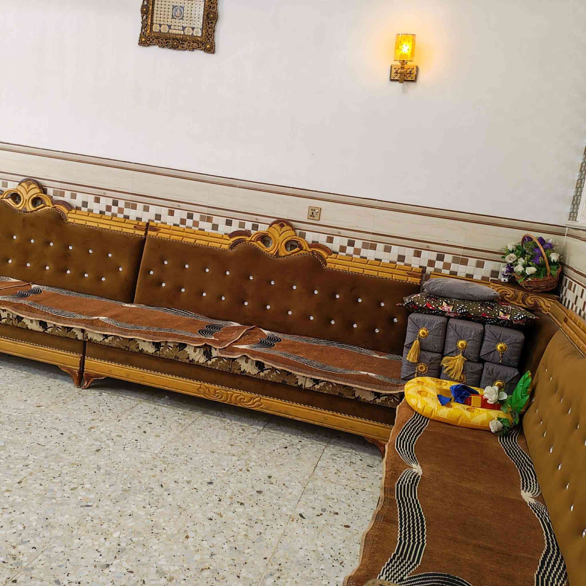 تخم • نجارة