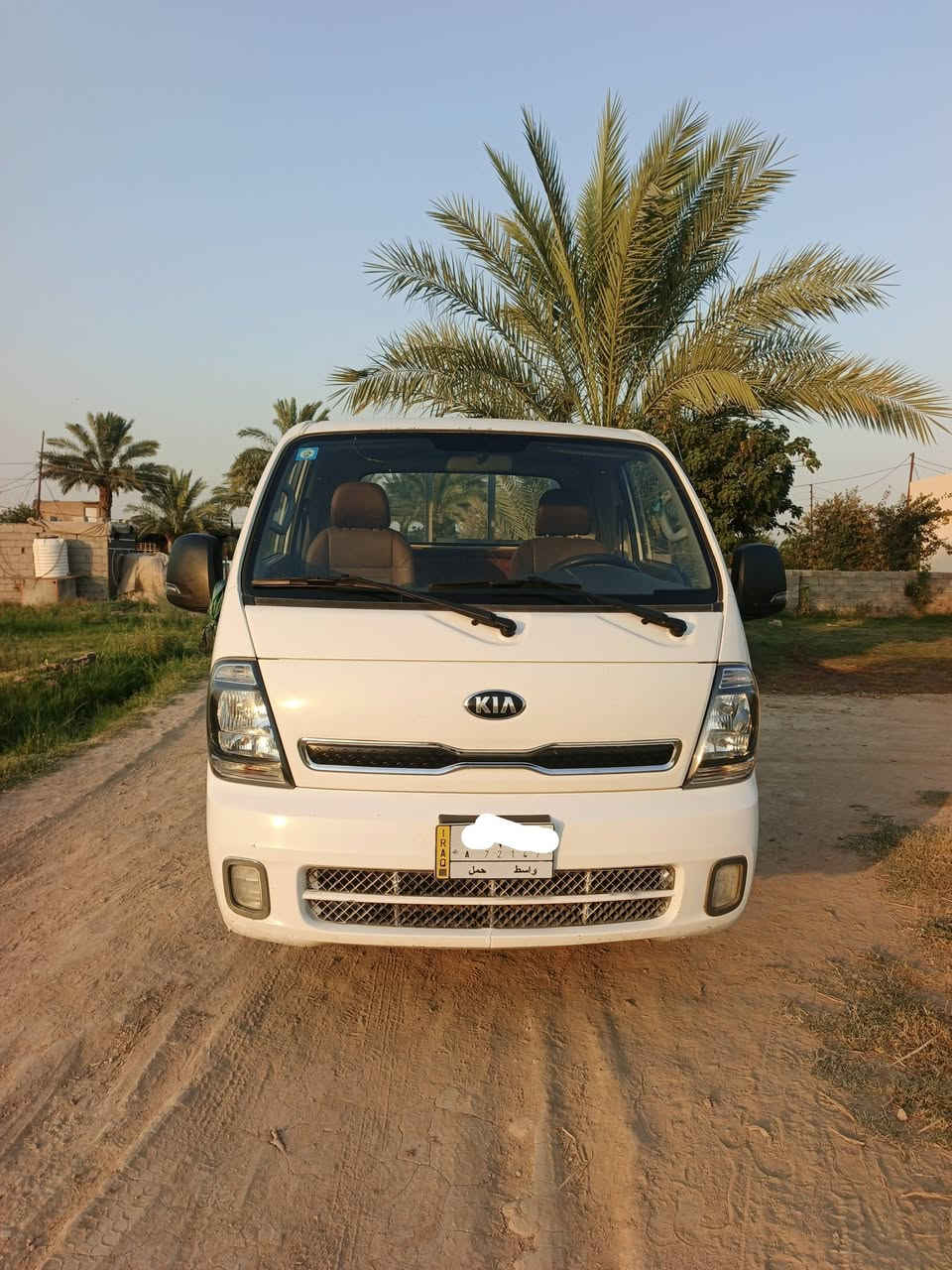 كيا حمل للبيع موديل 21 رقم واسط تحويل ثاني يوم متعهد كير اكسن محرك تبريد ثلج السعر 130 وبيه مجال قليل الاتصال على الرقم ***********
