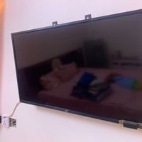 للبيع اثنيهن سوا مابيع فقط حاجه واثنيهم قفلهن 180 البلازما حجمها 32 ام...