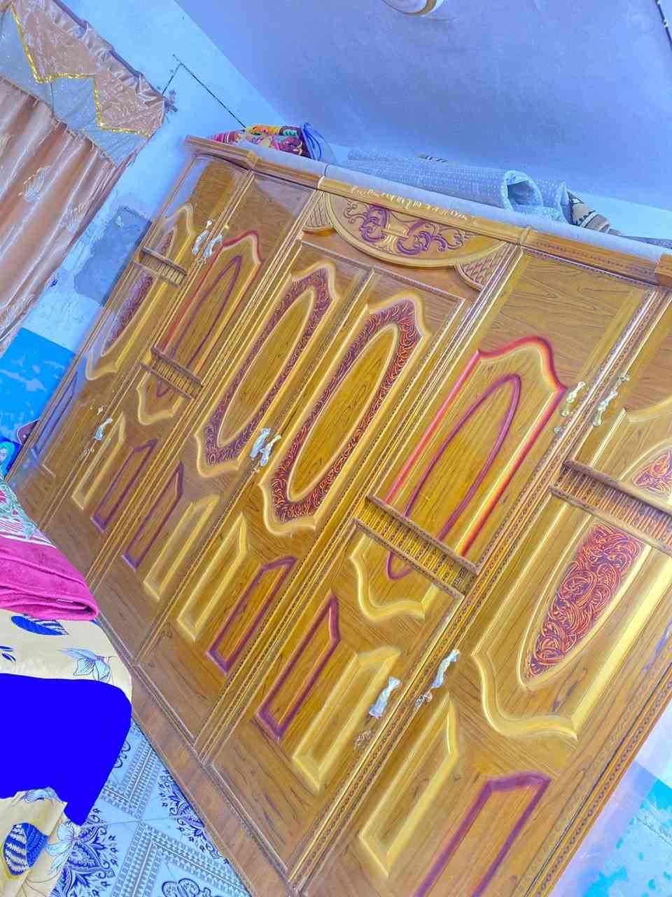 السلام عليكم غرفه جديده عوزه بس تلميع وتجهز جربايه تفصال من ذني زينات الشراي رقمي وتساب***********او ماسنجر خاص موجود السعر 🔥🔥
