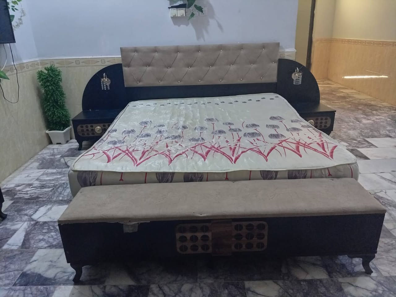 البيع التواصل عل الرقم ***********
