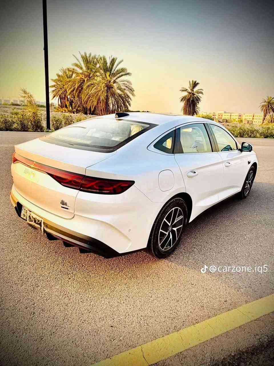 للبيع BYD 2025 كن L جديدة فووول مواصفات
السعر 30 مليون 

للاتصال ع ***********

المواصفات

1. بطارية 120 km

2. كامرات 13 محيطيه

3. بانوراما

4. داخل ابيض جلد

5. كرسي كهرباء

6. قيادة ذاتيه كامله

7. شاشه كبيره

8. رادارات محيطية 

9. حساسات امامي خلفي

10. ماشيه 9000 الكلي 

مكفوله كفاله عامة رقم بغداد

نص مكتوب في الصور:
- @carzone.iq5