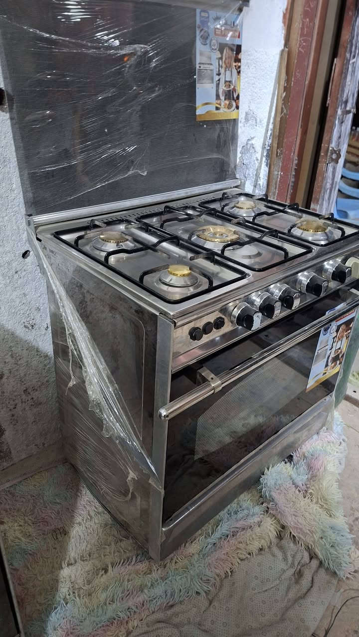 طباخات غاز مستخدمة بحالة ممتازة جداً! 🧑‍🍳🔥
طباخات غاز مستعملة  للبيع (نظيفة جداً وشبه جديدة)، مفحوصة وشغالة 100% ونارها زرقاء وقوية.
​✨ مواصفات ومميزات الطباخ:
​الحالة: مستخدم نظيف جداً وبحالة ممتازة (كل عيونه والفرن شغالين تمام).
يوجد لدينا استبدال طباخ القديم مع فرق السعر الطباخ خمس عيون ٢٠٠واربع عيون ١٢٠ مكاني كربلاء فريحه خلف شركه رنا للاستفسار واتساب أو خط ***********
