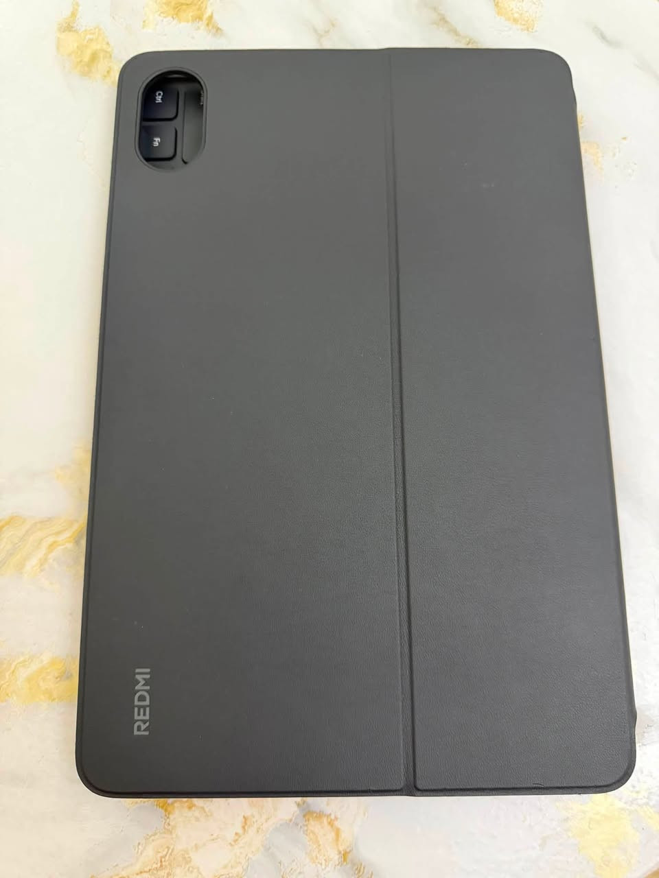 السلام عليكم، للبيع ايباد redmi pad 2pro ذاكره 250 مع الكيبورد الاصلي مالته نظيف جداً لون بنفسجي باكيته وغراضه كامله السعر ٤٠٠ الف، مكاني بغداد للاتصال ***********

