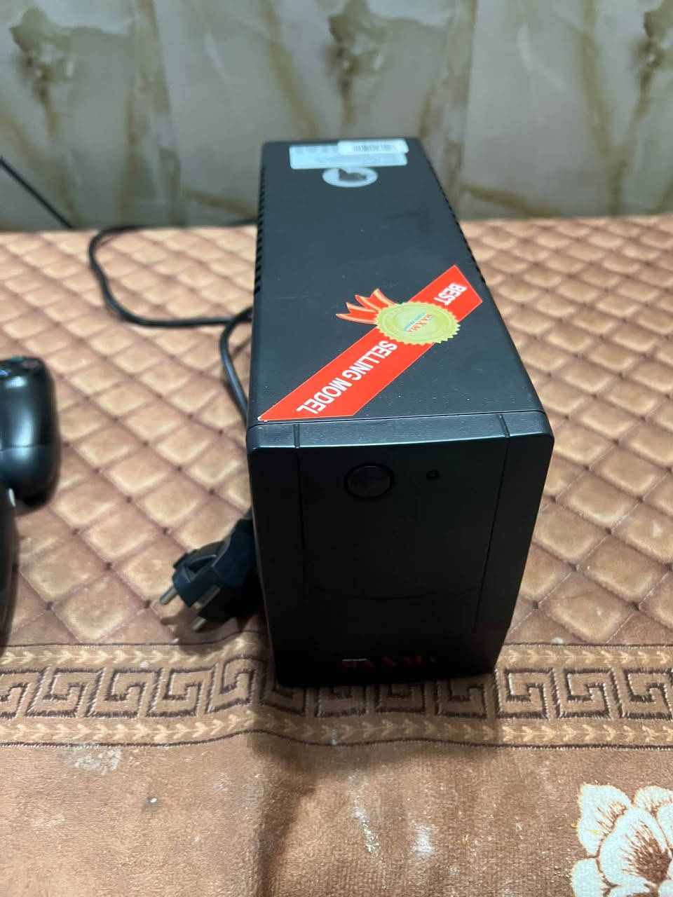 سلام عليكم
بلي 4  فات مهكر نضام 9:00  ذاكره 500 جهاز مكفول  ويا وايرات اصليه ويا 5  العاب قويه+ دبل جوستك تجاريه + يو بي اس 850  بلكارتون مكفولات كلهن سعرهن 290 
مكاني بلشعب وهذه رقمي ***********
