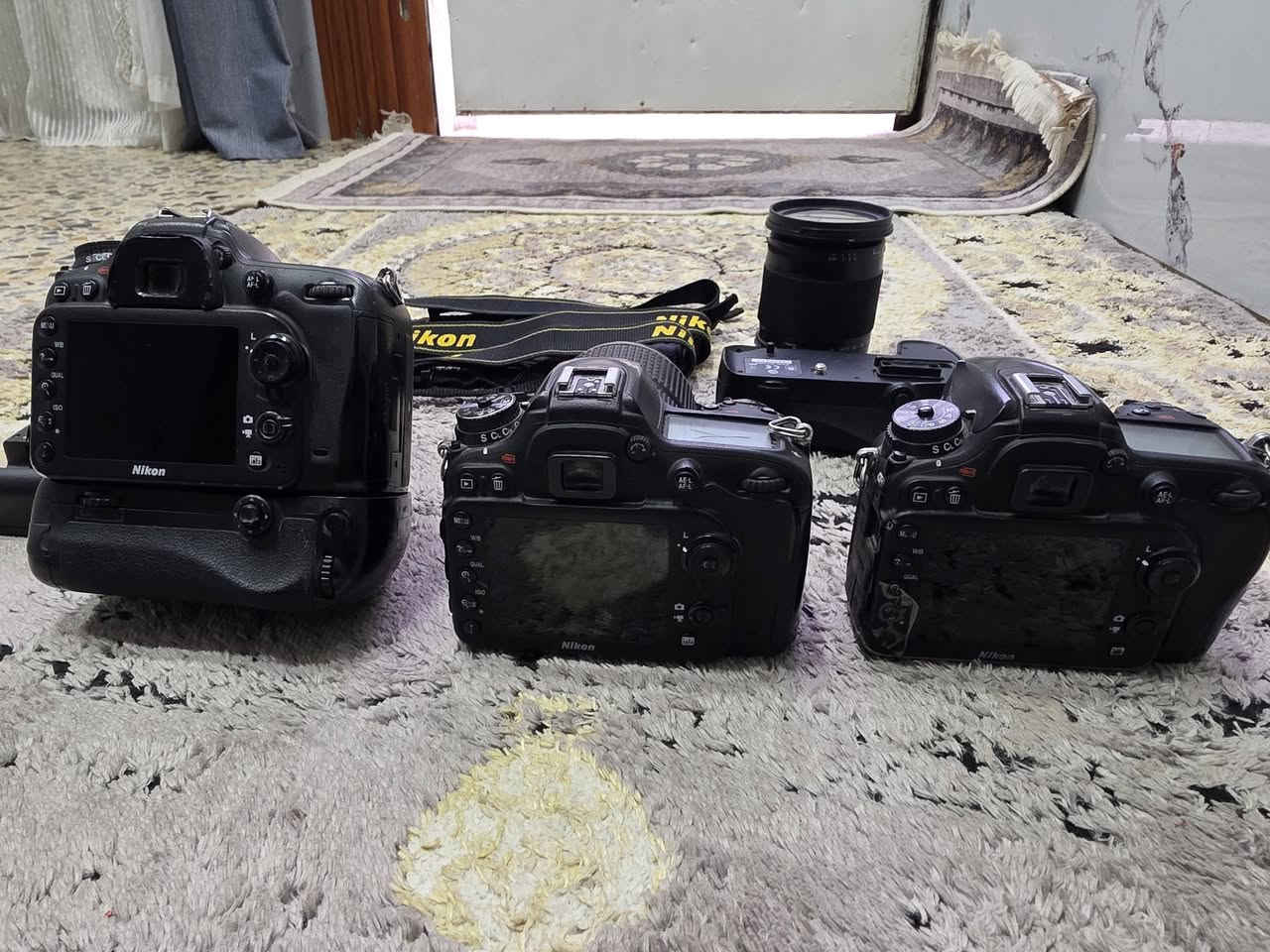 نيكون D7200 • عدسة 18-140 • عدسة SIGMA 18-300