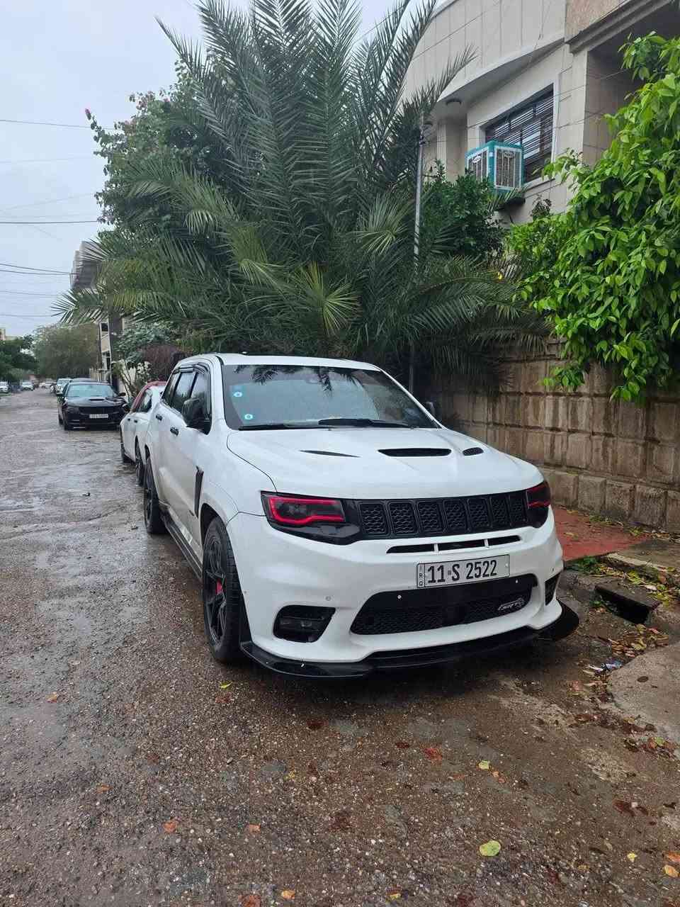 Jeep srt 2015 خليجي 
للبيع او المراوس باقل 

محدثة دعامية وبنيد تراك هوك 

فول مواصفات للاخير ومعروفة مواصفات SRT 
مكينة 6400
عليهة ستيرن كاربون فايبر بي شاشة معلومات ولدات وية RPM 
شوتة AFE رياضي 
هدرز Longtube 3 x 2
اكزوز موبار ريموت بالاضافة الى اكزوز ماكنوم فلو اضافي انطي وية السيارة 
تايرات كلهة جديدة ونظيفة 
بريكات بريمبو امامي خلفي 
عليهة ادامة كاملة مجاول وتخم بلكات جديد وهايدروليك الكير 
رقمهة حلو 2522 

برمجة فول سيفتي للاستخدام اليومي Knock 0 بال RPM 6000

السعر 205 

حادثهة دعامية فقط والبنيد مبدل للتحديث 

بيهة بارد بالبيبان عكس السايق والسونار موجود

***********
