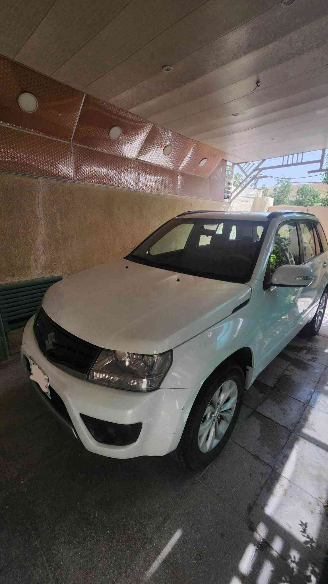 للبيع سازوكي كراند فيتارا 2014
دفع رباعي 4×4
بصمة بابين وتشغيل
ماشية 64
مصبوغة حزام ومبدل بنيد
السعر 85 وبيهة مجال
*********** مكاني بغداد
