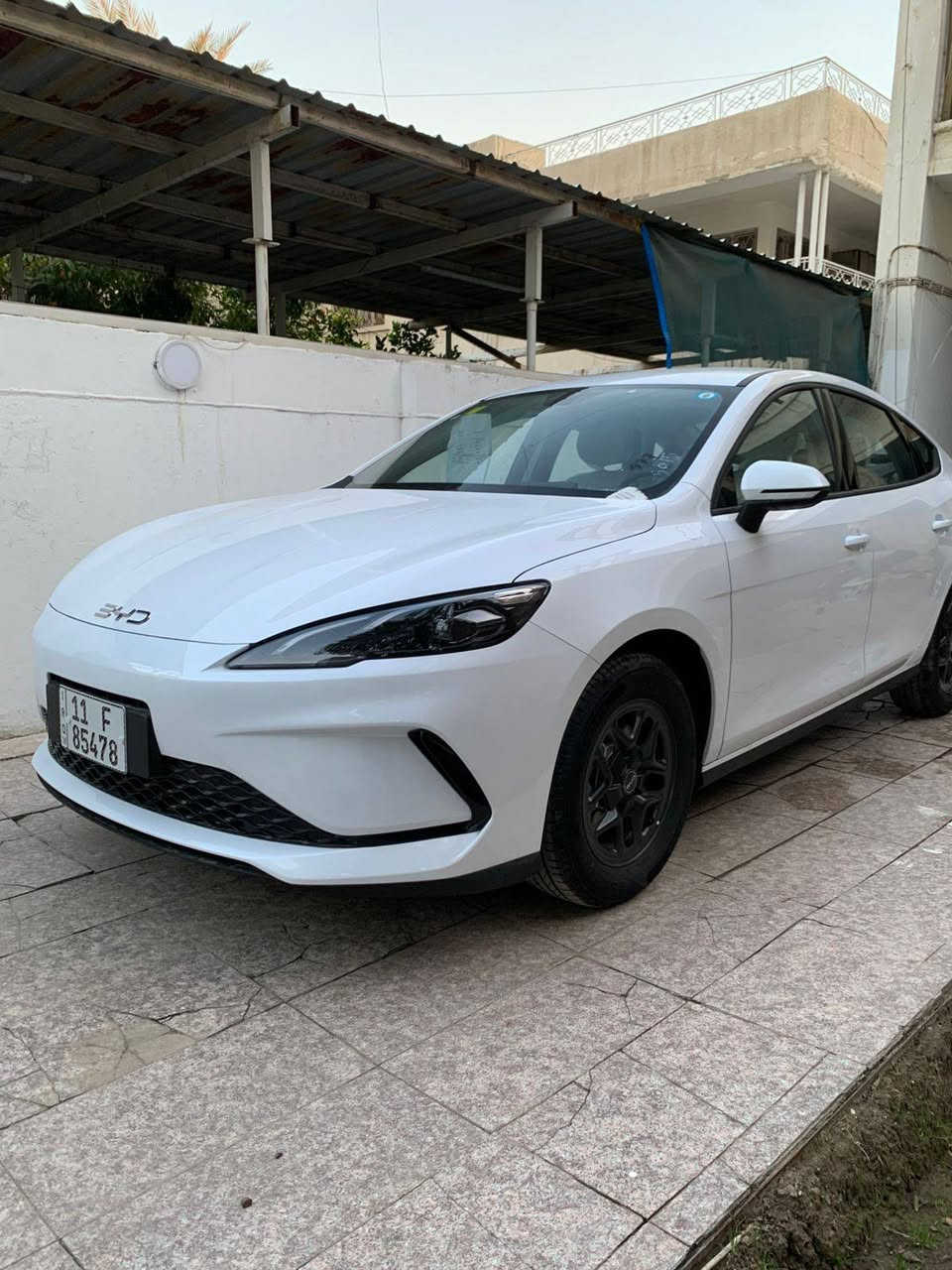 للبيع  byd سيل 5 2025 بلكن هايبرد تمشيك 2100 بلتفويله بطاريه 55  مكفوله كفاله عامه وياها كارت تشغيل وفوم وشاحنه و سبير وارضيات رزلاين وشادلها عازل مال جام حراري ماشيه 10 آلاف السعر 22 مليون مكان السياره بغداد للاستفسار ***********
