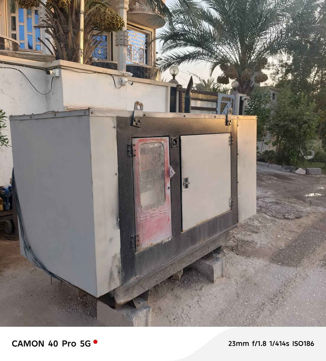 سلام عليكم البيع مولده كاتم 32 كيفي
مكينه جديده لا تنقيص ولا تبخير وضفيره موجوده وياهه 
الصال والستفسار علئ رقم  ***********
