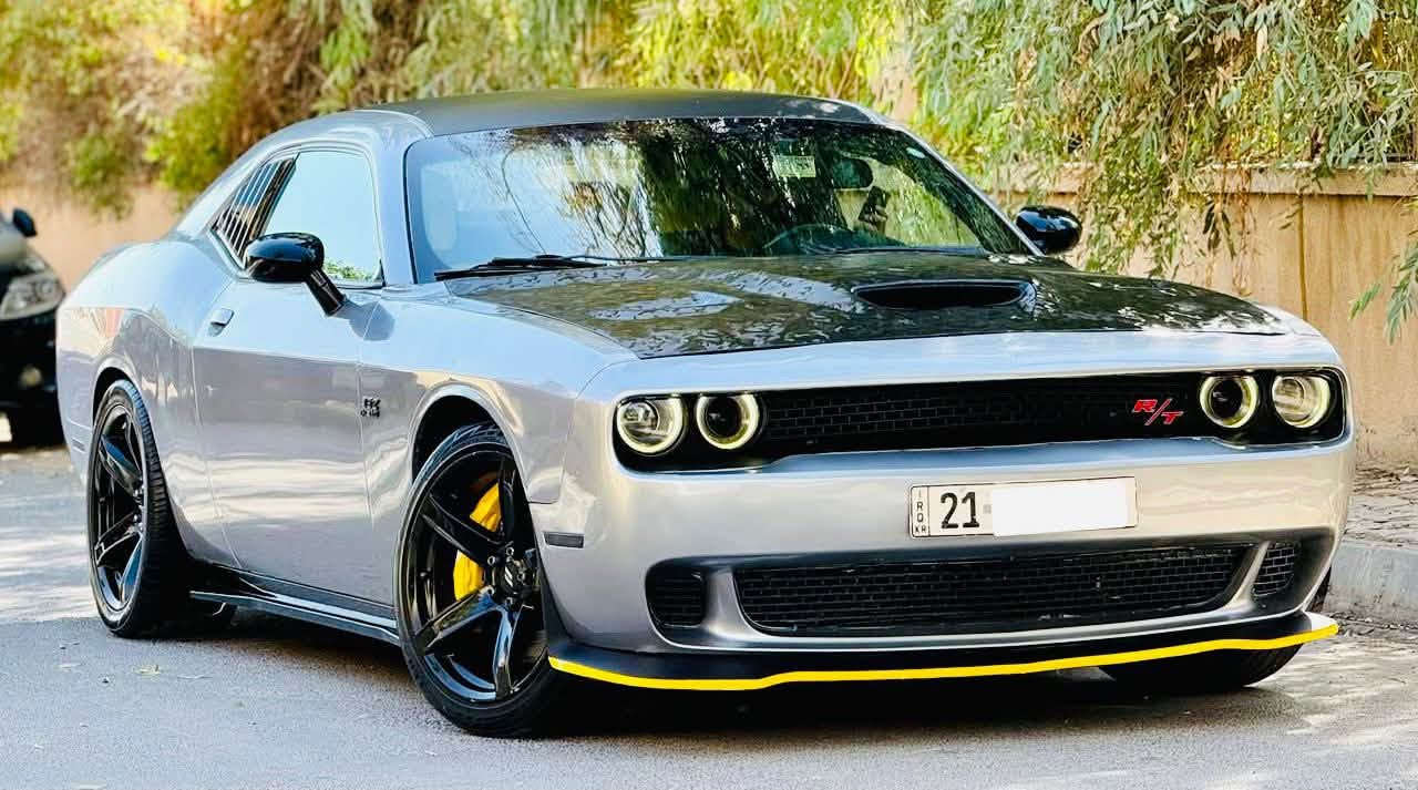 🇺🇸 dodg  Challenger RT 🇺🇸
🚘 موديل 2017 | |5700 8 سلندر بنزين
🇺🇸 وارد أمريكي
📍 بغداد – حي الجهاد
🔢 رقم شمالي باسمي 
💰 السعر: 135ورقة — 

🔴 للبيع فقط

✨ المواصفات:
▪️ ماشية 119 m
▪️ 
▪️ داخلية اصفر ليموني 
▪️ شاشة كبيرة + Harman Kardon 🔊
▪️ إ 🌈
▪️ مثبت سرعة + شفتات ستيرن
▪️ مكينة وكير كفالة من كلشي ✅

📸 صور الحادث والسونار بالمنشور
📝 الضرر والصبغ موضح بالمنشور بكل شفافية
🔥صبغ احزام ابيع 
❗️❗️شراي يتصل فقط 

📞 ***********

نص مكتوب في الصور:
- BidHistory.org
- Search 5:11 BidHistory.org 2017 DODGE CHALLENGER R/T - 2C3CDZBT7HH582977 CARFAX Buy Carfax report en.bidhistory.org
