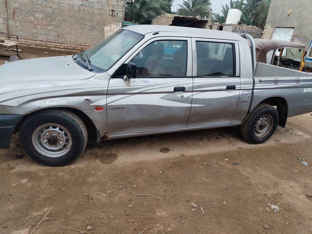 السلام عليكم مسبوشي كاز موديل 2000 مكينه بيهه خيط بخار بصيط كير مكفول تايرات 2 جدد ون 2 نص عمر كشرهه مكفول لاضربه ولا تبديل سياره حلوه بلاديه رقم نجف بسمي مكاني ذي قار قضا الفجر سعرهه 40 وبيهه مجال ***********
