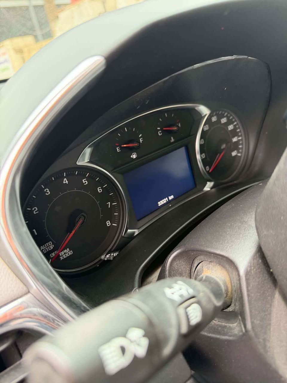 مديل ٢٤ • ماشيه ٣٣٠٠٠ • رقم واسط