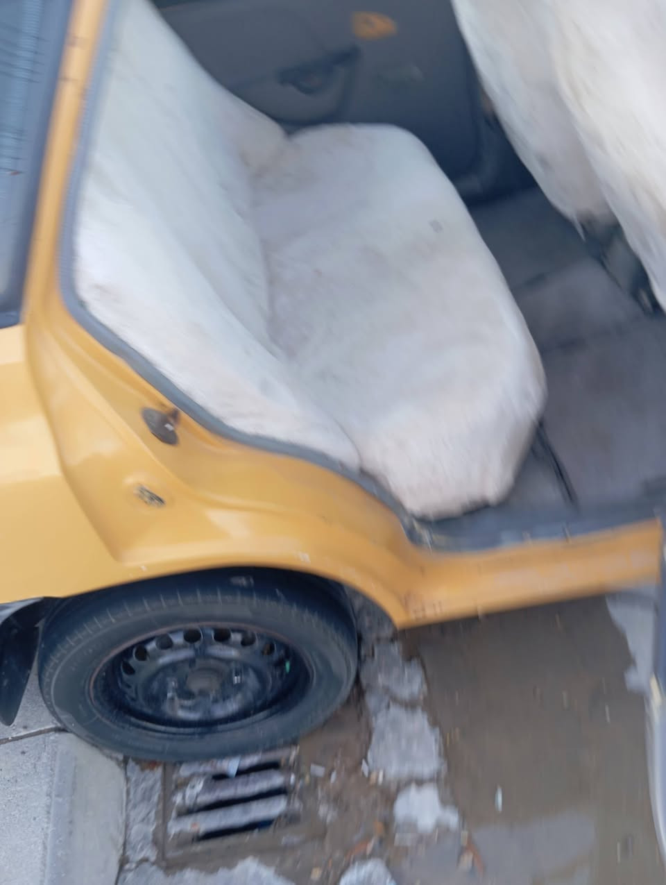 السلام عليكم سايبا للبيع كير ومكينه حداديه وشوصي جديد كهربايات كله شغله سياره جاهزه ماعايزه برغي بدون راعيه موديل 2011 *********** بيع فقط السعر 12ورقه وبيه مجال العنون نجف حي العسكري
