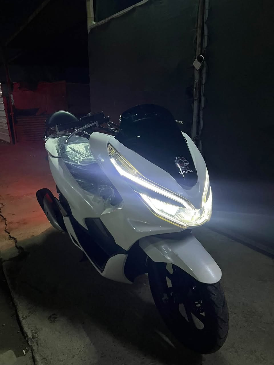 PCX • هوندا • معدل