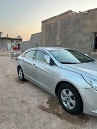 سوناتا • ٢٠١٣ • رقم بصرة