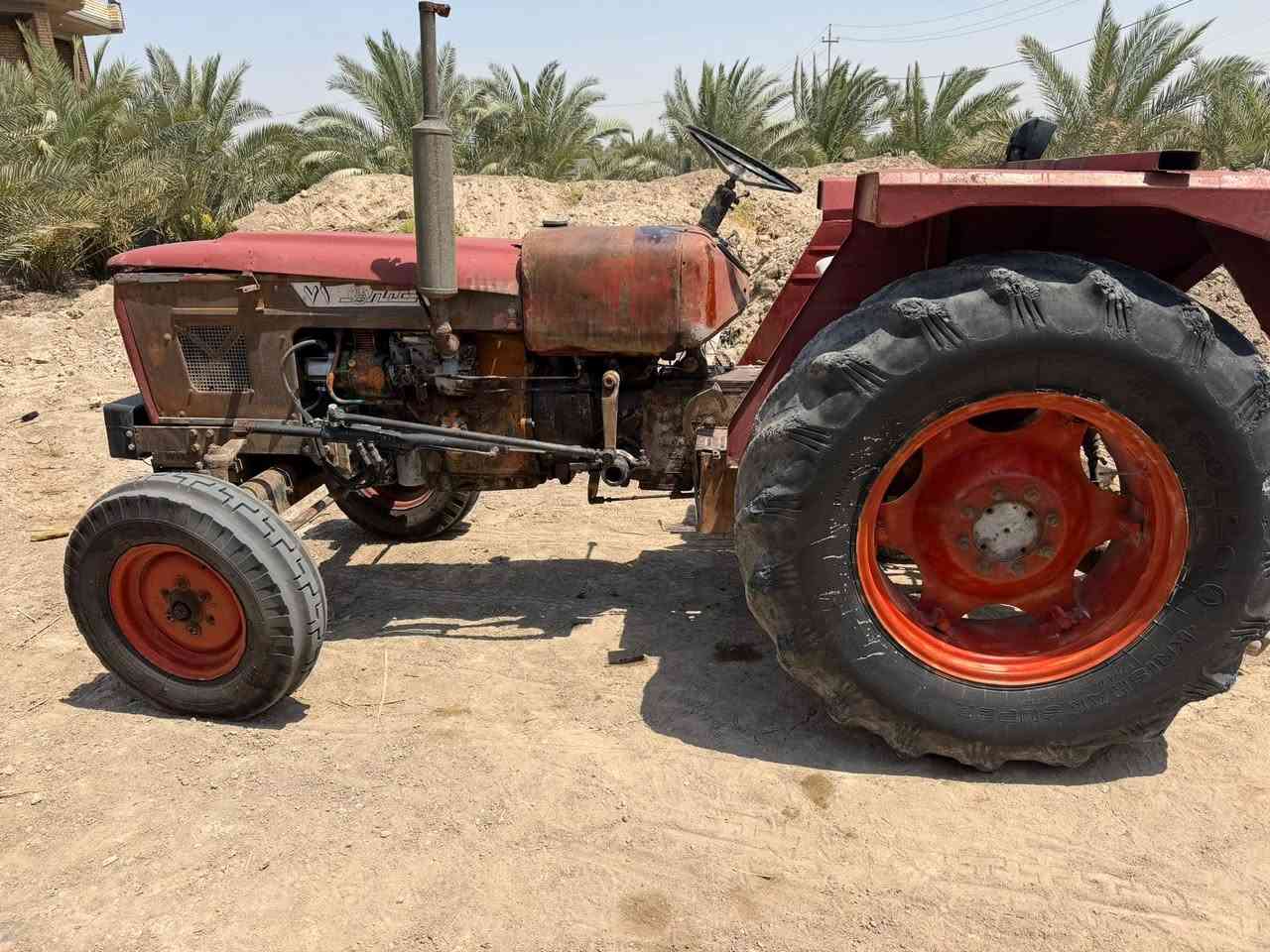 السلام عليكم مكينه عنتر موديل ٨٧ مكينه جاهزة  ع اخير حبايه من كير ومحرك وسلف وباتري وكهربائيات كله جديد استيرن بور جاملغات جدد التايرات الوره نص عمر والكدام ب الجيس لايتات وره وكدام شغاله المكينه لوك مال شركه السعر ٤٦٥٠ وبيه مجال مكاني بابل لاستفسار ***********
