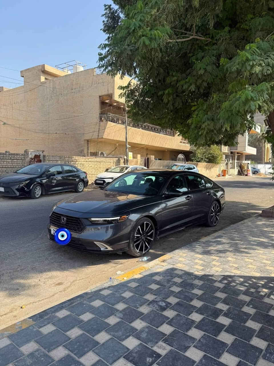 🚘 Honda Accord Touring Hybrid 2024 🇺🇸
🔥 Touring – اعلى فئه فل أوبشن

🔹 وارد أمريكي 🇺🇸

🔹 محرك 2.0 Hybrid

🔹 ماشية 51,000 كم

🔹 Head-Up Display (HUD) – داتا شو

🔹 تشغيل عن بُعد Remote Start

🔹 شاحن لاسلكي Wireless Charging

🔹 مقاعد جلد كهربائية

🔹 تبريد وتسخين المقاعد

🔹 فتحة سقف

🔹 شاشة وسطية كبيرة

🔹 Apple CarPlay & Android Auto

🔹 نظام صوت Bose Premium 🔊

🔹 كامرات ° وحساسات

🔹 رادار وأنظمة Honda Sensing

🔹 مثبت سرعة متكيف

🔹 Lane Keep Assist

🔹 Blind Spot Monitor

🔹 Keyless Entry + Push Start

🔹 إضاءة LED كاملة

🔹 جنوط Touring أصلية

🔹 فتحات تكييف خلفية مزدوجة ❄️

📌 حالة السيارة:

▫️ البنيد مبدل

▫️ الصندوق الخلفي مبدل

▫️ الشواصي والدواخل سليمة

▫️ الإيرباغات سليمة

الحادث بدون دواخل بدون ايرباك مواصل حتى للراديتر من تطلب الصور باوع عليه زين 

💰 السعر: 185 $ قابل للتفاوض

📍 بغداد

***********
