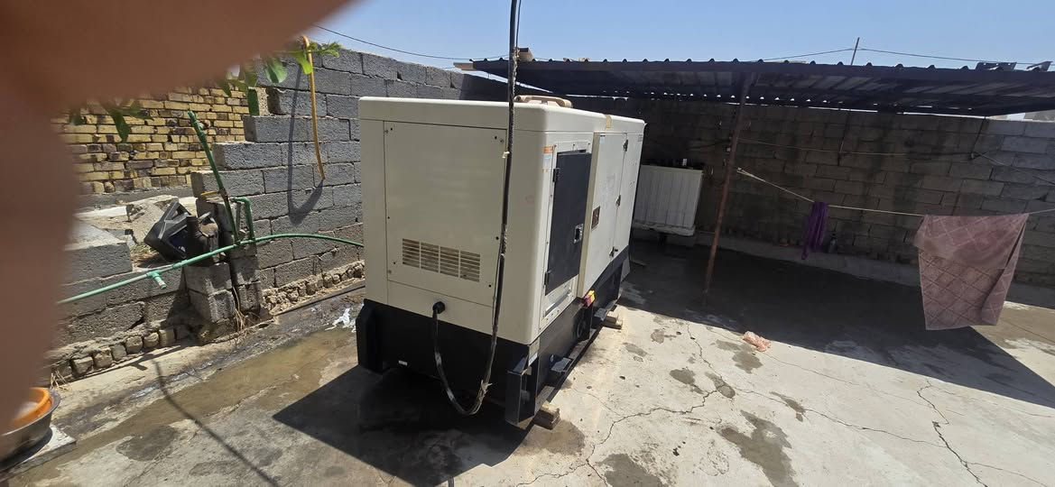 للبيع مولدة بيركنز انكليزي 33kv
المولدة كاتم اوربي نضافه فول خير من الله 
شرط لاتبخر ولا تنقص المولدة مال جنيان 
العنوان : بابل / الكفل / الامام زيد بن علي ع 
*مكلف بالنشر رقم صاحب المولدة 
***********
