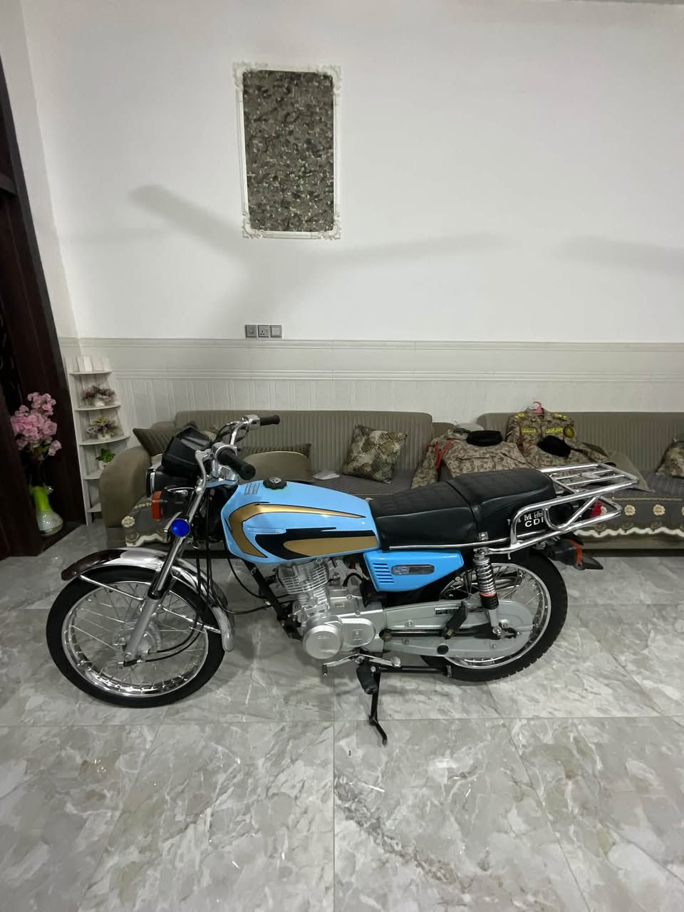 السلام عليكم دراجه نامة 2025 كفاله عامه مال وكيل السعر 650 وبيها مجال حك الجيه العنوان حله طهمازيه للاستفسار ***********
