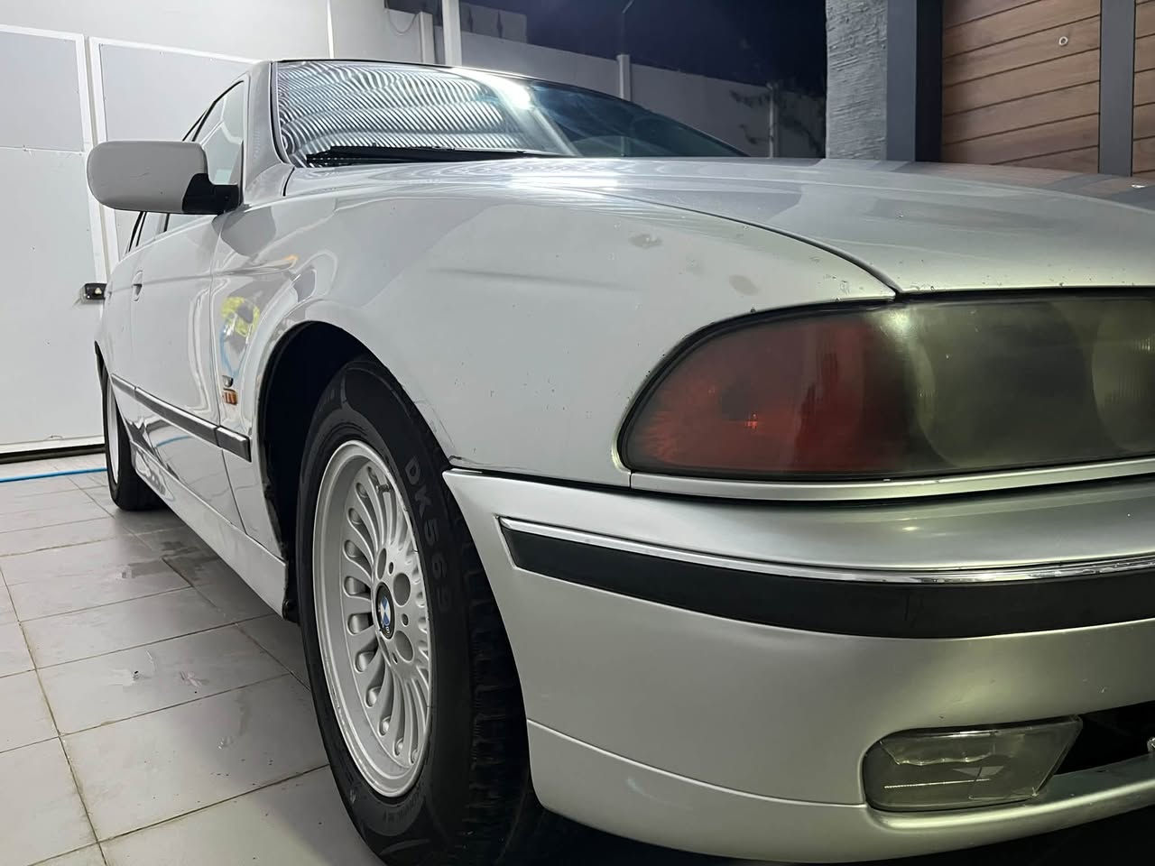 528
رقم بغداد
موديل 97
تك فانوص
حداديه امامي جديد 
خلفي نص عمر 
تخم تاير جديد 
باتري جديد 
تبريد شغال
صربته چامرلوغ امامي يمنه
صبغ 3 قطع ابيعلك احزام
السعر 64
***********

