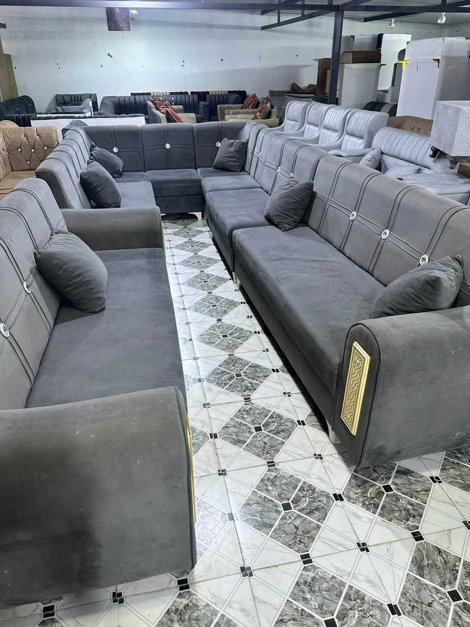 ديوان • رصاصي • ١٥نفر