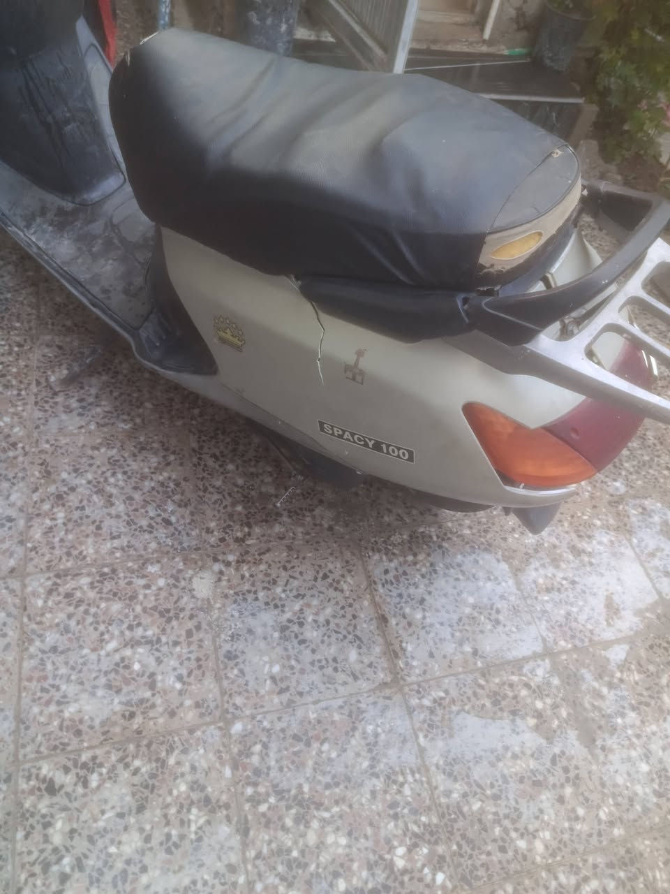 دراجه سبيسي للبيع رايده 300 وبيه مجال ستفسار خاص مكان بغداد الشعب رقمي *********** واتساب نقص باتري
