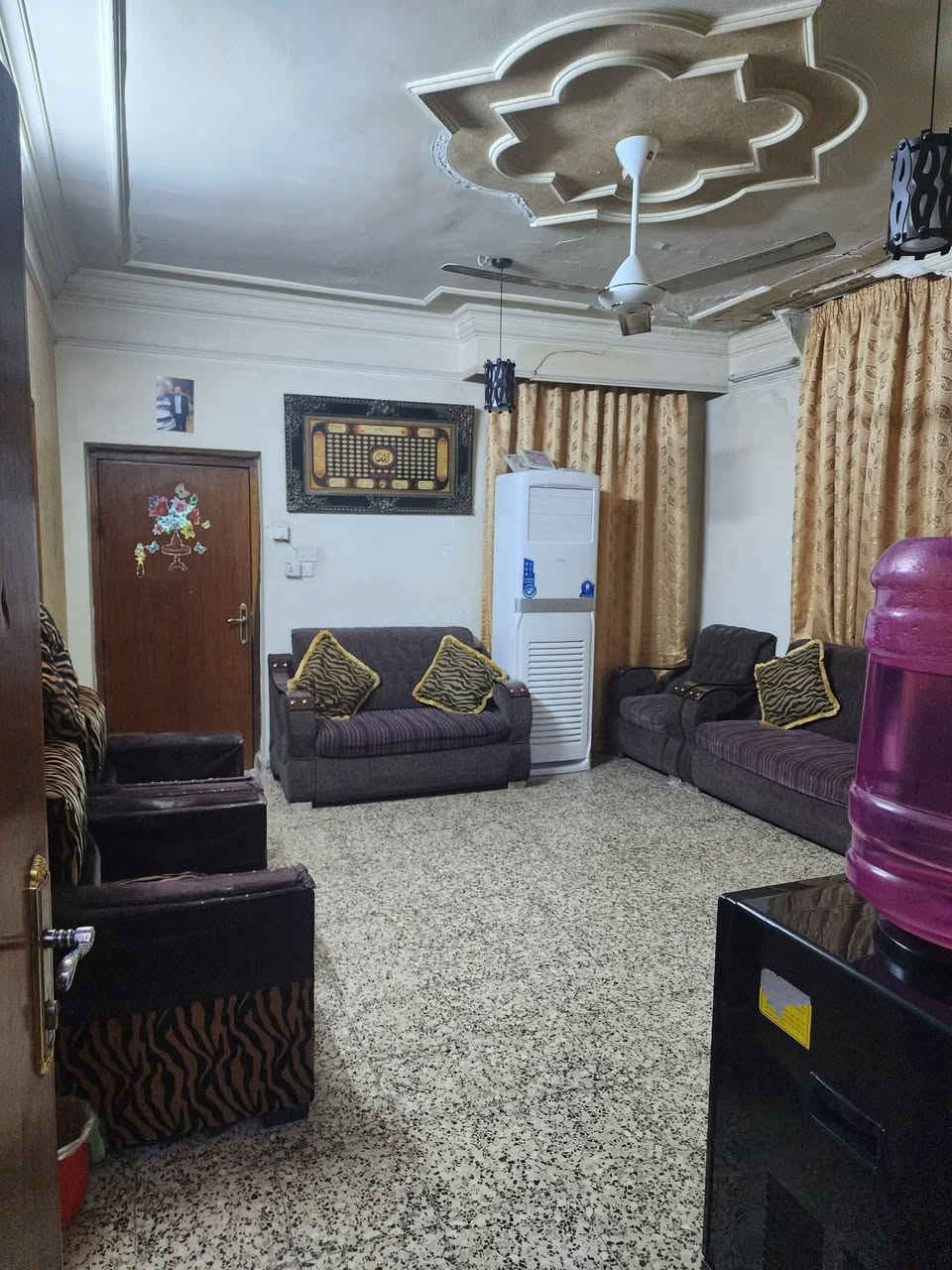 اعلان… رقم (366)
بيت كلاسيك طابقين  يباع ارض 
مساحه /200متر / 
واجه /10متر/ نزال / 20 متر /يقع في حي الجهاد الرفاق الاولئ مقابيل شقق حي صدام بضهر المشاتل قريب علئ الشارع العام .شوارع عريضه 
للاستفسار مراسلة الصفحه اوالاتصال علئ الرقم .يتوفر وتساب
:::::::::::::***********📲:::::::::
{{مكتب الديار للوساطه العقاريه وتعقيب المعاملات وتسهيلها} }
:::::::::::::::::بأدارة سيد عمار :::::::::::
