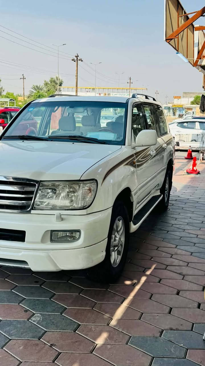 لاندكروز • ٢٠٠٧ • رقم بغداد