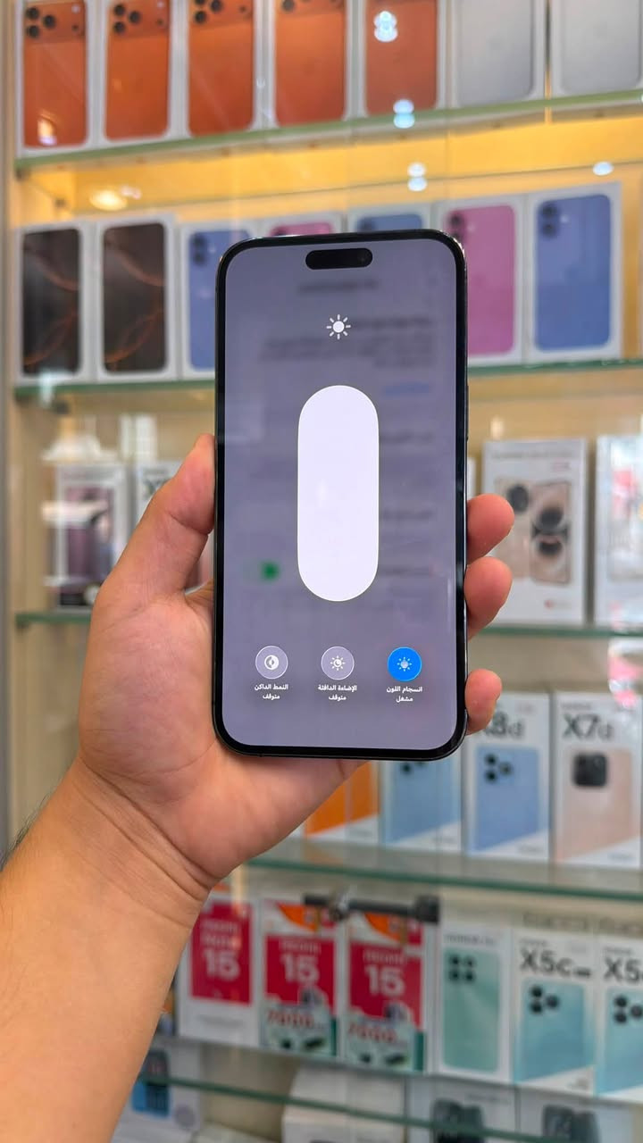 ايفون 14 برو ماكس دبل سيم كارت ذاكرة 256 بطارية 94 مبدل شاشه + بطاريه نوعيه جداً ممتازة✅ الجهاز كله شغال 100‎%‎
وبي فطر بالضهر مثل ماموضح بالصور ملحقات كامله 💥
 مع وصل ضمان من المركز لمدة 5 ايام 🔥
السعر 475 الف قفلة من الأخير 
بغداد/ البياع شارع 20 اسم المحل مركز حسان للموبايل 
***********
